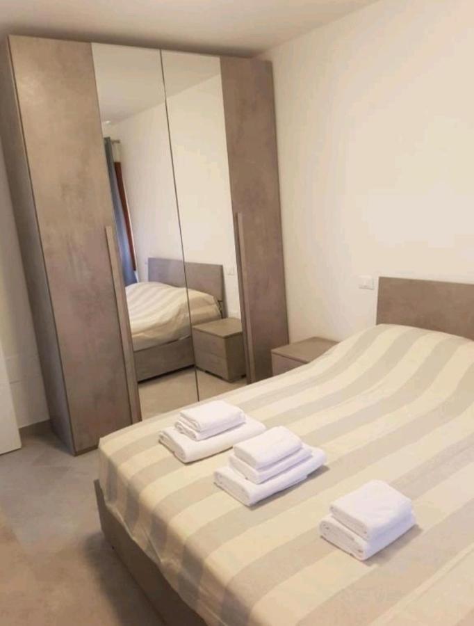 Venezia Holiday Apartment คิออกเจีย ภายนอก รูปภาพ