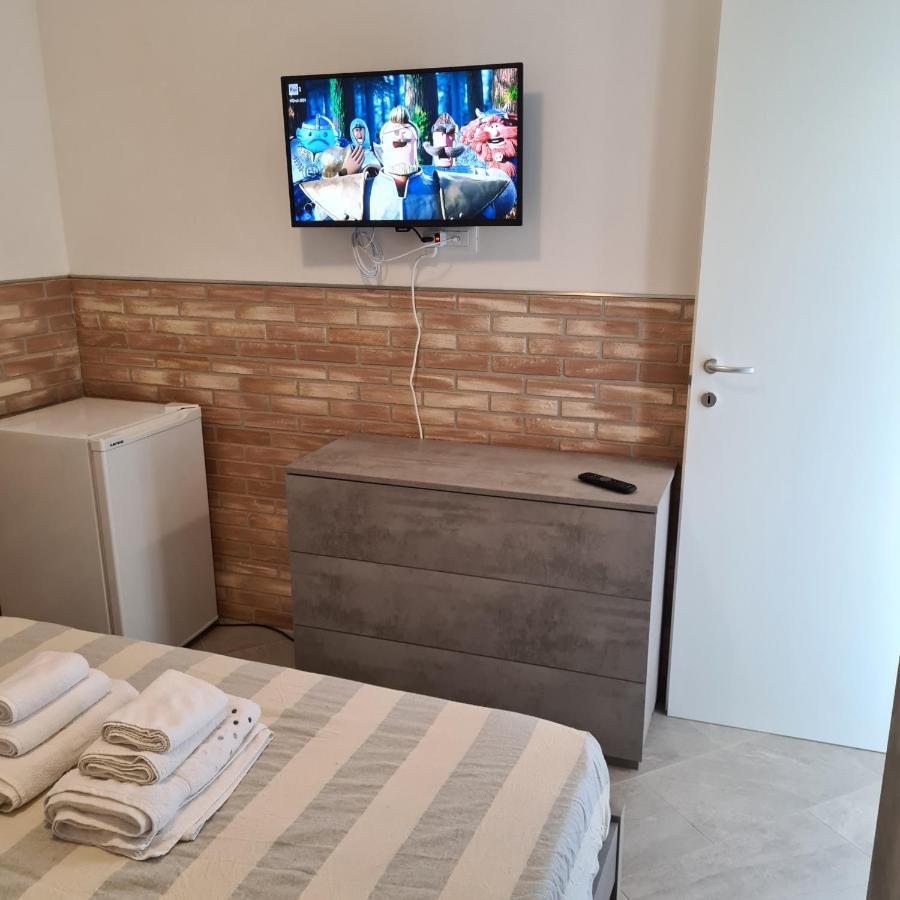 Venezia Holiday Apartment คิออกเจีย ภายนอก รูปภาพ